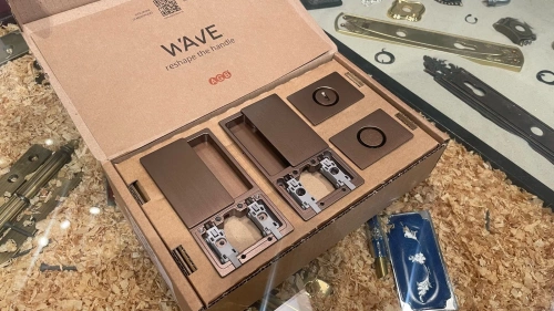 Дверная ручка AGB Wave B30000.00.42 матовая светлая бронза pvd